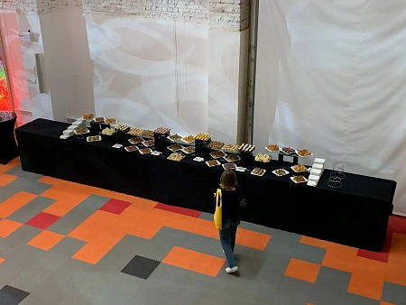 Фуршет в формате шведского стола на 250 персон