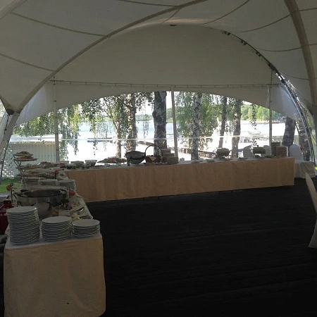 Корпоратив на берегу водохранилища