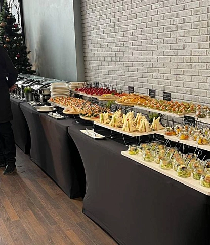 Фуршет с рассадкой и бар на 75 персон