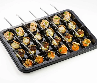 Ассорти птифур 24 штуки (с лососем, угрем, цыпленком и судаком)