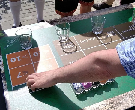 Пивное казино на 20 персон