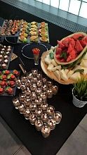 Фуршет и food станции на 75 персон