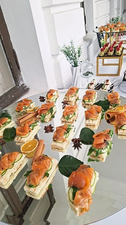 Свадебный банкет в Усадьбе Середниково 48 персон