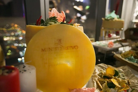 Фуршет Чистая Линия для 300 гостей