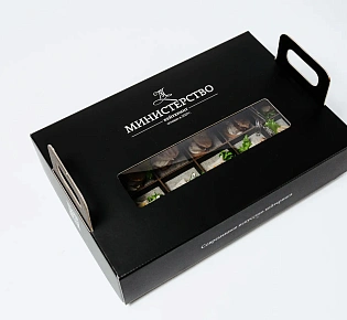 Ассорти птифур 24 штуки (с лососем, угрем, цыпленком и судаком)