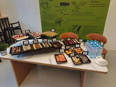 Доставка с сервировкой на 35 персон для Юматекс