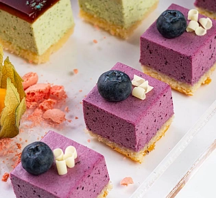 Ассорти птифур "Муссовое вдохновение" (24 шт.)