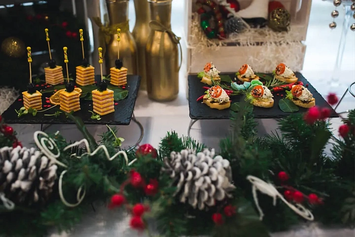 Новогодний кейтеринг в Москве и области фото 1