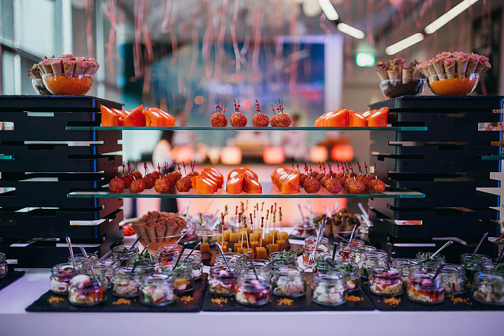 Заказать фуршет на 8 марта фото 3