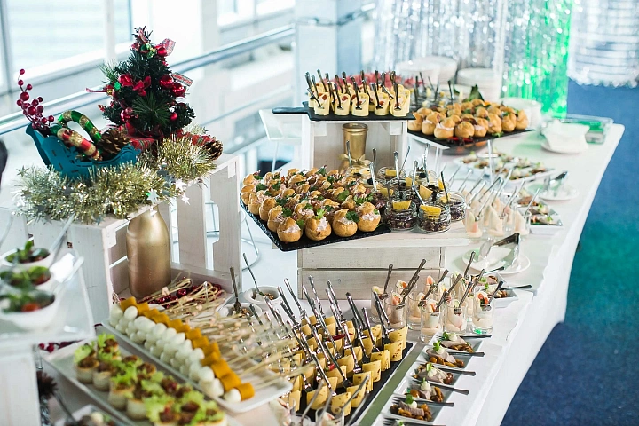 Фуршет на Новый год в Москве фото 2